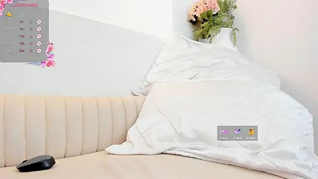 iiris  online show from December 19, 2024, 2:57 pm