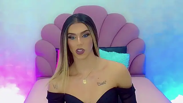 briana sex32 online show from January 1, 2025, 7:09 am