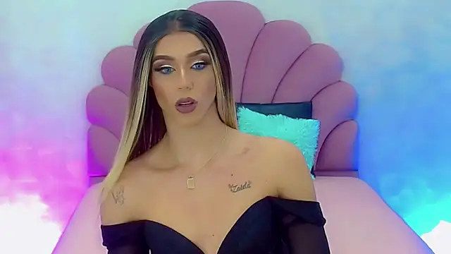 briana sex32 online show from January 1, 2025, 10:11 am