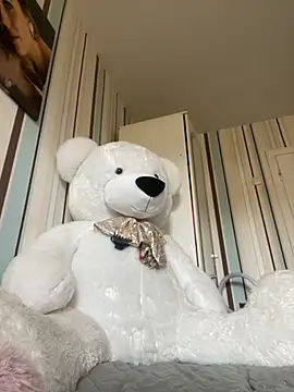 Snapshot of Liya_my chatting on October 20, 2025, 10:38 am Liya my online show from October 20, 2025, 10:38 am