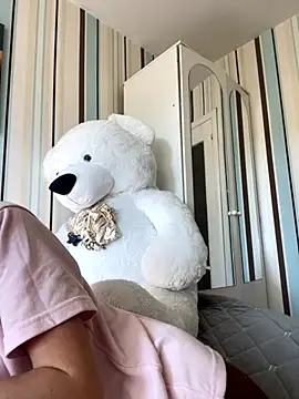 Snapshot of Liya_my chatting on October 21, 2025, 11:22 am Liya my online show from October 21, 2025, 11:22 am