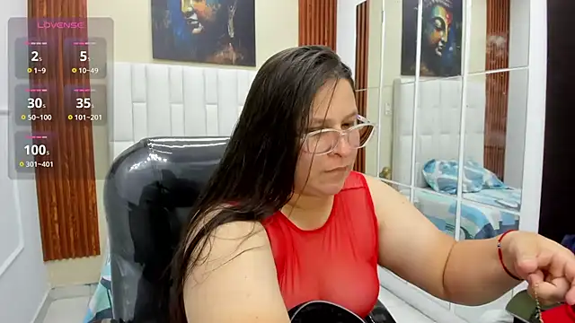Snapshot of katty_femdom chatting on July 10, 2026, 9:23 am katty femdom online show from July 10, 2026, 9:23 am