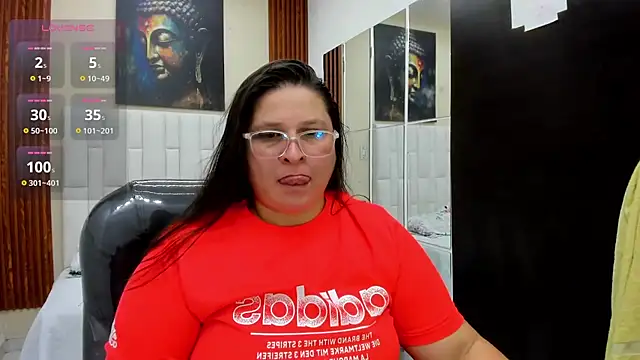 Snapshot of katty_femdom chatting on July 21, 2026, 10:06 am katty femdom online show from July 21, 2026, 10:06 am