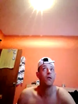 Snapshot of Fabiocapao01 chatting on October 26, 2025, 9:53 pm Fabiocapao01 online show from October 26, 2025, 9:53 pm
