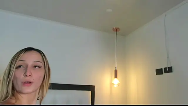 kendal scott1 online show from February 22, 2025, 2:50 am