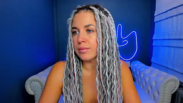 rock n roxy online show from September 20, 2025, 1:17 am