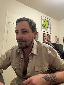 defbond420 online show from February 4, 2026, 10:36 pm