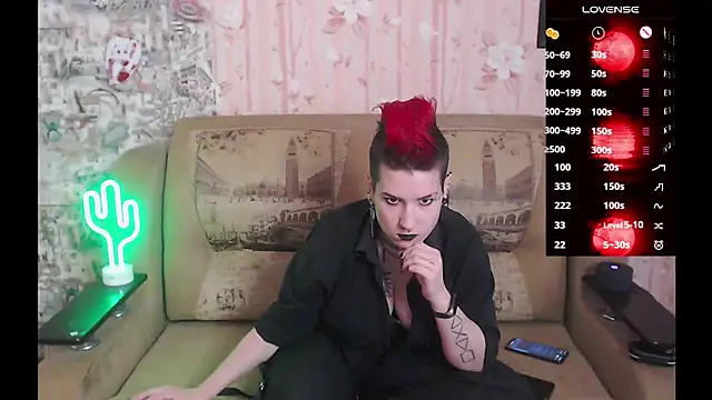 Snapshot of Miya_Wey_ chatting on October 30, 2025, 1:12 pm Miya Wey online show from October 30, 2025, 1:12 pm