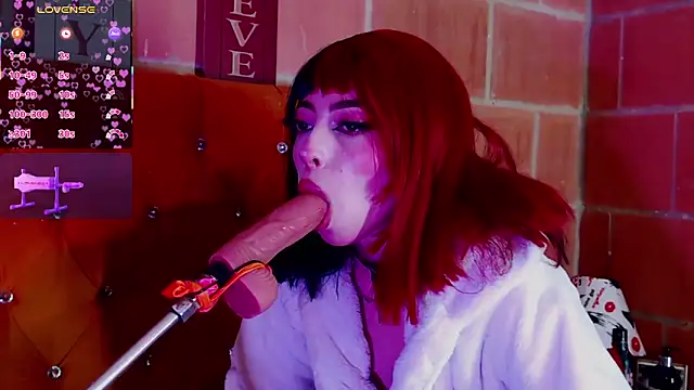 Snapshot of Yennastone chatting on September 26, 2025, 4:49 am Yennastone online show from September 26, 2025, 4:49 am