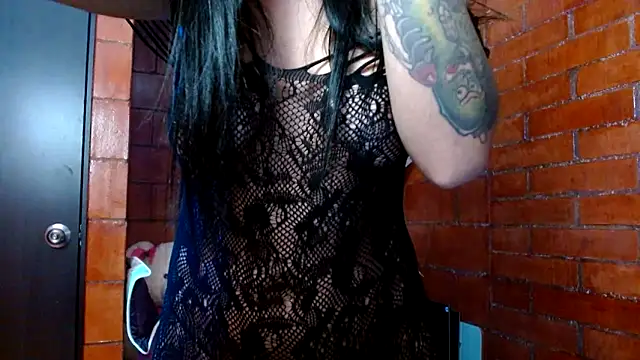 Snapshot of Raven__purple chatting on March 20, 2025, 4:51 am Raven  purple online show from March 20, 2025, 4:51 am