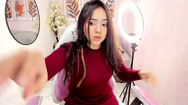 Zafiro t18 online show from January 19, 2025, 12:17 pm