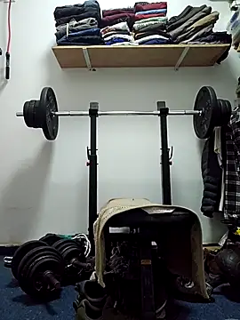 dickinyouto online show from November 10, 2025, 4:17 pm