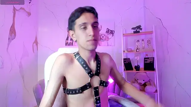 JackRibas  online show from October 8, 2025, 4:43 am