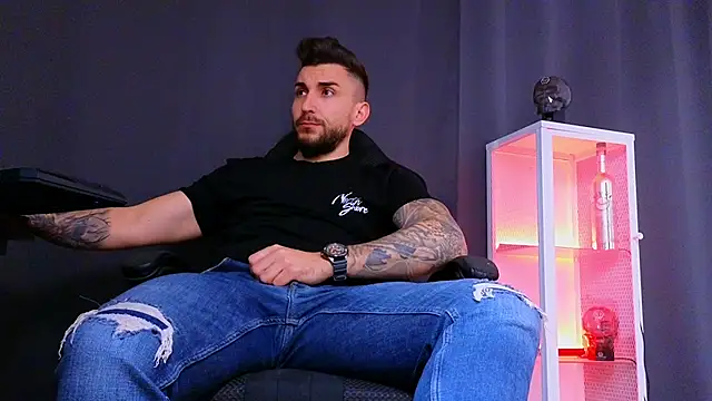 MightyAaron66 online show from February 24, 2025, 2:48 pm