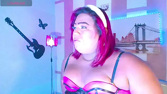 Snapshot of OpraxBellinda chatting on October 14, 2025, 1:17 am OpraxBellinda online show from October 14, 2025, 1:17 am