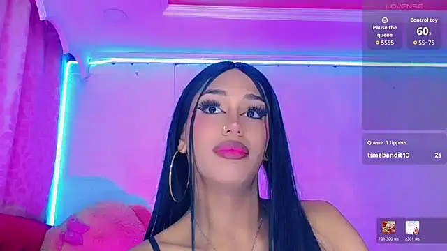 NahomiCamper online show from July 31, 2026, 1:05 am