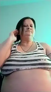 staceysmomfow online show from January 22, 2025, 2:26 am