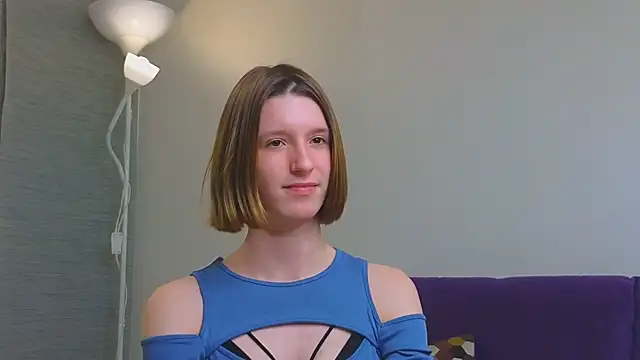 Fellissa online show from March 4, 2025, 7:11 pm