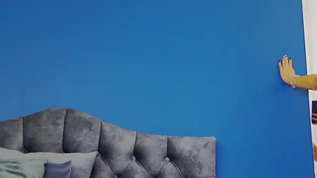 Snapshot of CelineMeyerr chatting on October 31, 2025, 6:25 am CelineMeyerr online show from October 31, 2025, 6:25 am