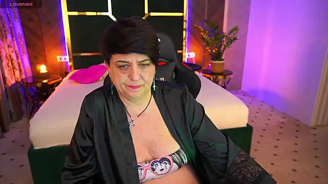 MilaSkyy online show from March 9, 2025, 8:10 pm