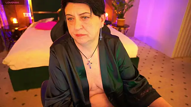 MilaSkyy online show from March 10, 2025, 3:56 am