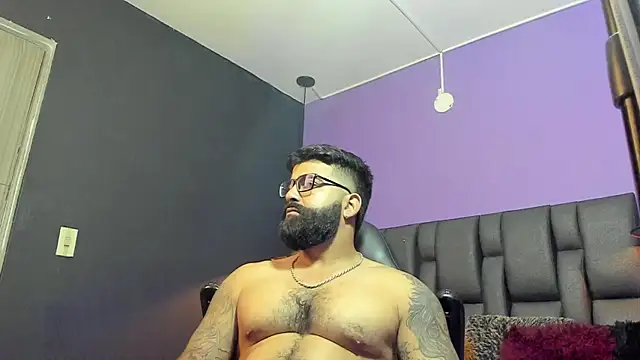 Snapshot of Lyon_vach chatting on February 8, 2026, 5:16 pm Lyon vach online show from February 8, 2026, 5:16 pm