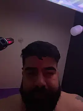 Snapshot of Lyon_vach chatting on March 5, 2026, 11:39 am Lyon vach online show from March 5, 2026, 11:39 am