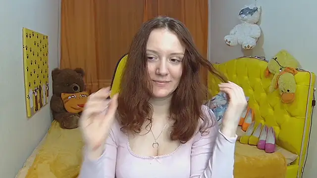 Snapshot of BarbaraStily chatting on February 2, 2025, 5:48 pm BarbaraStily online show from February 2, 2025, 5:48 pm