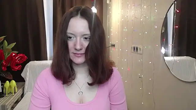 Snapshot of BarbaraStily chatting on February 8, 2025, 2:27 pm BarbaraStily online show from February 8, 2025, 2:27 pm