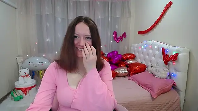 Snapshot of BarbaraStily chatting on February 9, 2025, 8:22 am BarbaraStily online show from February 9, 2025, 8:22 am