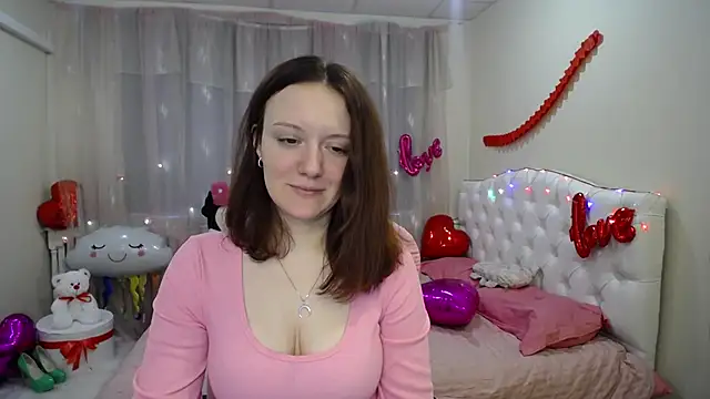 Snapshot of BarbaraStily chatting on February 11, 2025, 11:21 am BarbaraStily online show from February 11, 2025, 11:21 am