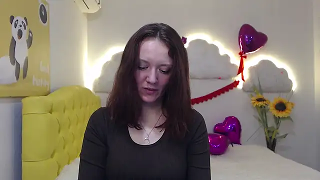 Snapshot of BarbaraStily chatting on February 15, 2025, 6:01 pm BarbaraStily online show from February 15, 2025, 6:01 pm