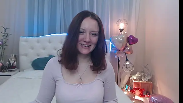 Snapshot of BarbaraStily chatting on March 2, 2025, 11:39 am BarbaraStily online show from March 2, 2025, 11:39 am