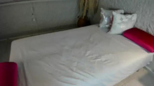 Snapshot of ArticaBelle chatting on February 15, 2026, 4:31 am ArticaBelle online show from February 15, 2026, 4:31 am