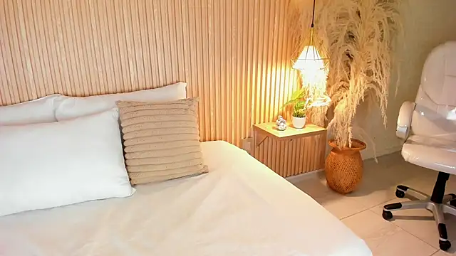 Snapshot of ArticaBelle chatting on March 5, 2026, 4:19 am ArticaBelle online show from March 5, 2026, 4:19 am