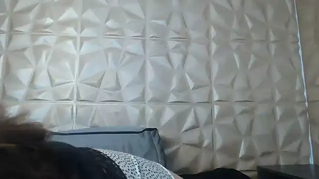 Catherine tabarezx online show from December 9, 2024, 11:26 am