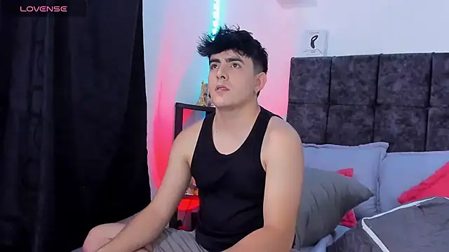 nolan twink1 online show from May 5, 2026, 6:27 pm