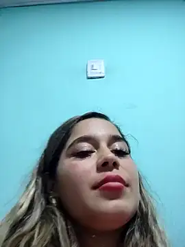 LaurenWelly  online show from January 2, 2025, 2:00 am