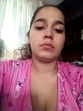 LaurenWelly  online show from January 8, 2025, 5:59 pm