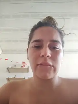 LaurenWelly  online show from February 27, 2026, 9:48 pm