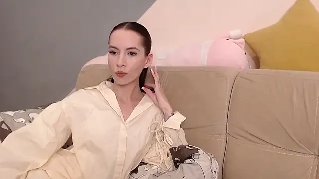 Snapshot of AmbrielHailey chatting on June 21, 2026, 11:35 am AmbrielHailey online show from June 21, 2026, 11:35 am