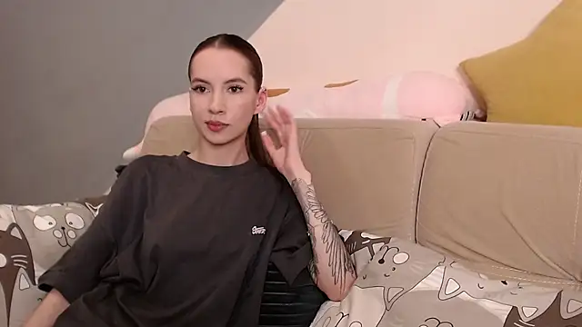 AmbrielHailey online show from July 3, 2026, 10:49 pm