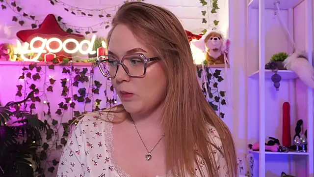MonicaAsis online show from May 6, 2026, 6:02 pm