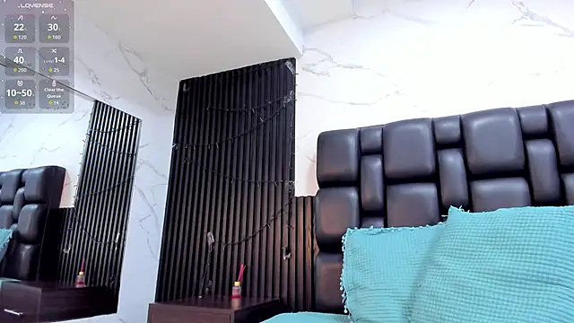 AuroraBon online show from November 21, 2025, 2:38 pm