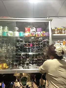 Cesywet online show from February 24, 2025, 3:02 am