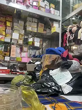 Cesywet online show from March 6, 2025, 8:48 pm