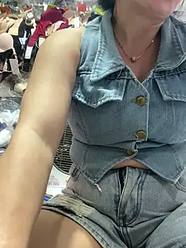 Cesywet online show from September 10, 2025, 4:45 am