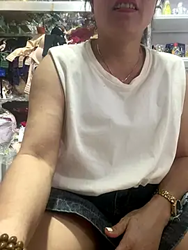 Cesywet online show from September 17, 2025, 6:26 am