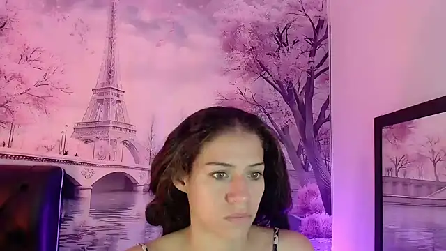 daniela rivasth online show from March 18, 2025, 3:31 am