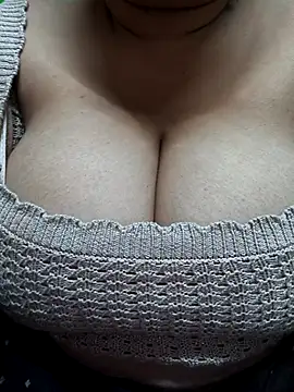 Snapshot of Rinki_Guptaa chatting on February 15, 2025, 6:01 pm Rinki Guptaa online show from February 15, 2025, 6:01 pm